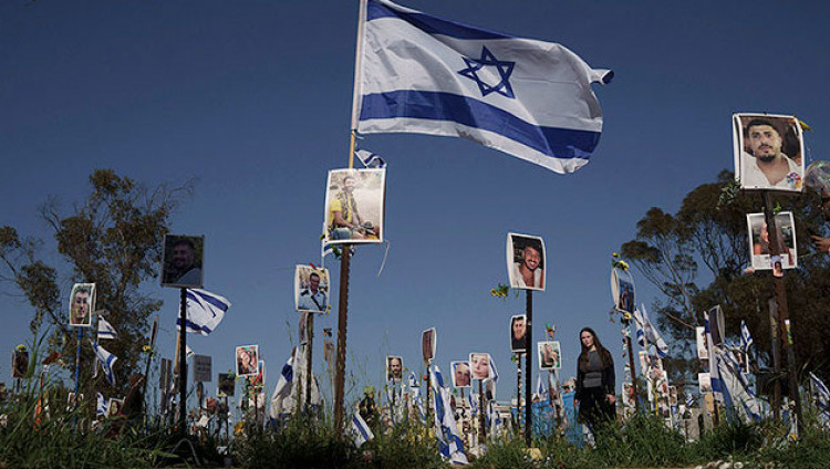 Израильские звезды почтят память жертв фестиваля Nova а концерте в парке ха-Яркон