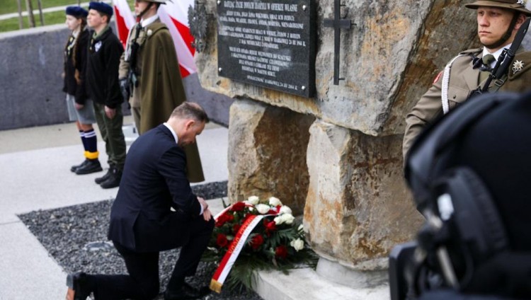 Президент Польши почтил память поляков, спасавших евреев во время Холокоста