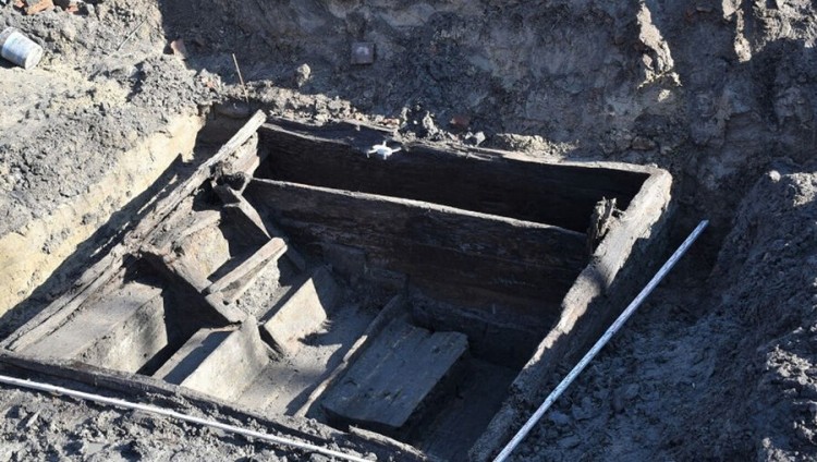Археологи раскопали трехсотлетнюю микву в Освенциме