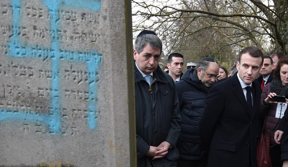 Во Франции за год на 50% снизилось количество антисемитских инцидентов