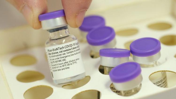 Уровень эффективности вакцины Pfizer определили в Израиле