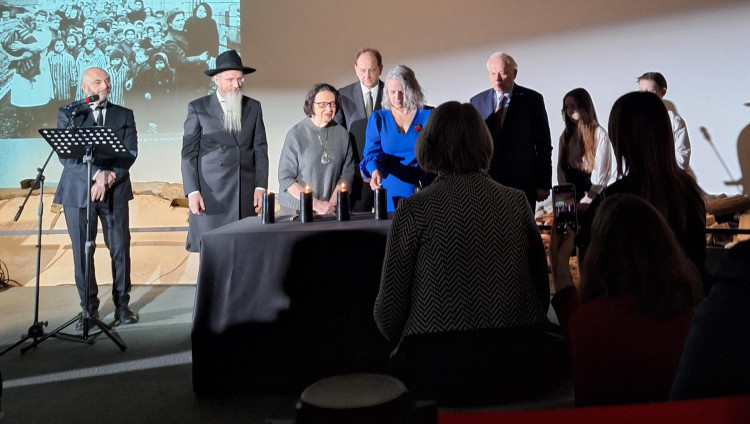 В Еврейском музее и центре толерантности прошла церемония к Международному дню памяти жертв Холокоста