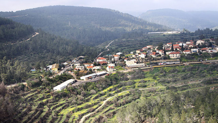 Кнессет утвердил расширение общинных поселков с 500 до 1000 домохозяйств