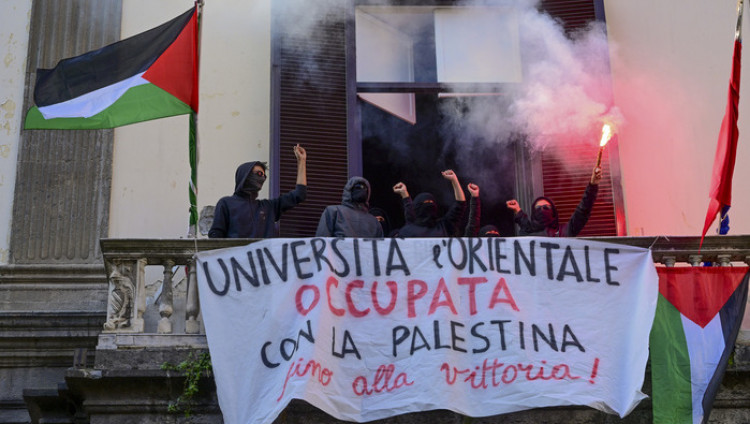 В Неаполе пропалестинские демонстранты заняли здание университета и потребовали осудить Израиль
