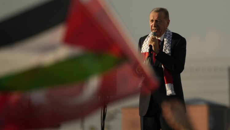 «Евреям вход воспрещен»: пока Эрдоган восхваляет ХАМАС, в Турции бушует антисемитизм