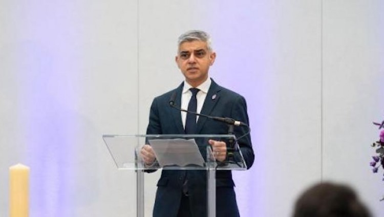 Мэр Лондона призвал не забывать об уроках Холокоста