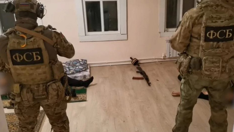 ФСБ ликвидировала террористов ИГ*, готовивших нападение на московскую синагогу
