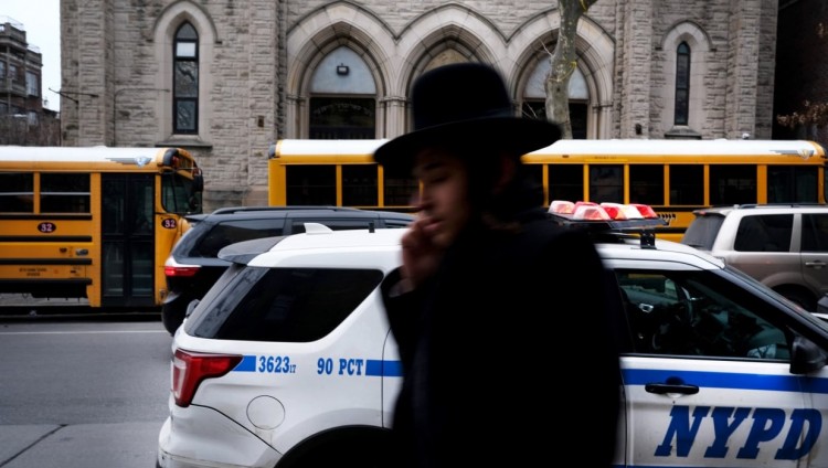 В Бруклине нападение на еврейского подростка снимали на камеру