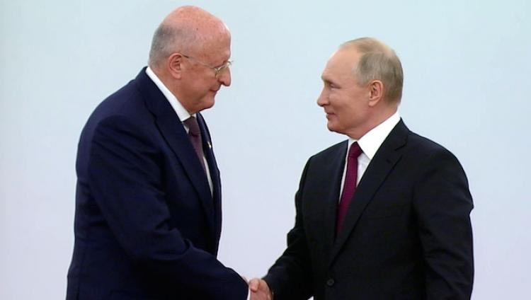 Путин поздравил академика РАН Александра Гинцбурга с 70-летием