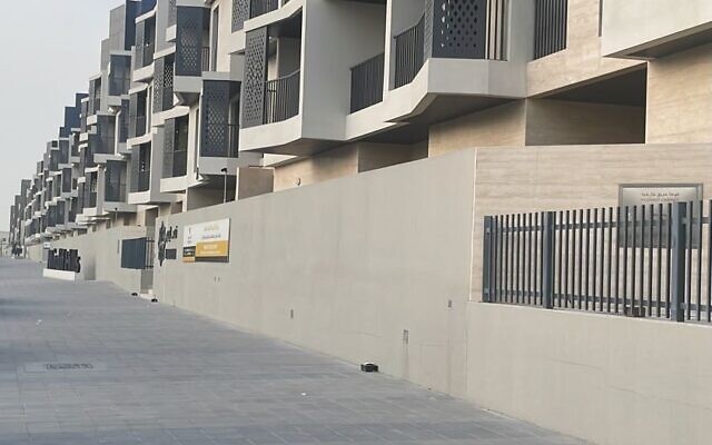 Dubai-one-bed-apartment-2-1-640x400.jpeg
