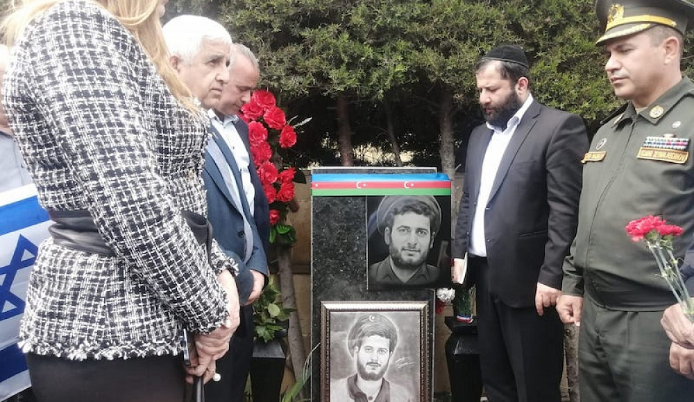 В Баку почтили память Национального героя Азербайджана Альберта Агарунова
