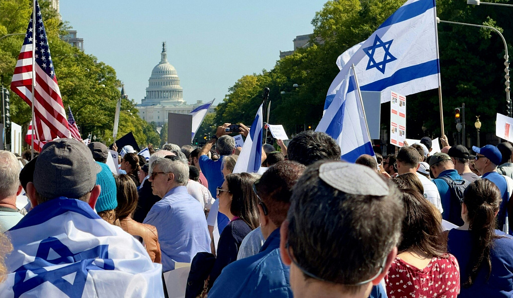 Опрос: 72% американских евреев гордятся своим еврейством из-за Израиля
