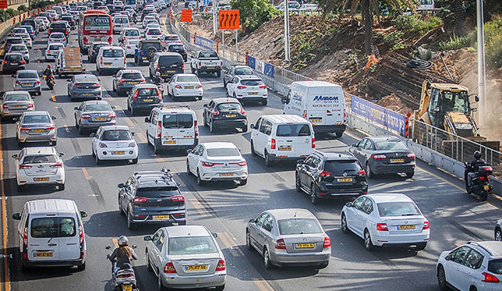 Израильское правительство утвердило программу по сокращению использования гражданами личного транспорта