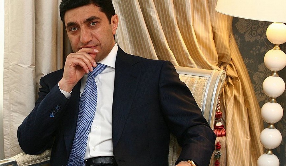 Президент Азербайджана наградил Года Нисанова за вклад в развитие диаспоры
