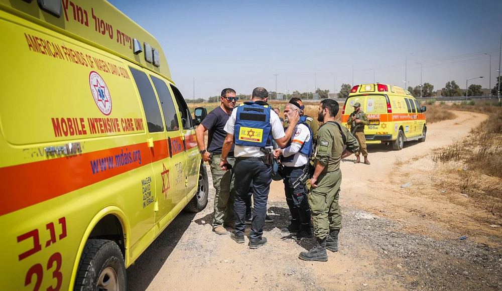 КПП «Керем Шалом» обстреляли из минометов: семеро ранены, КПП закрыт