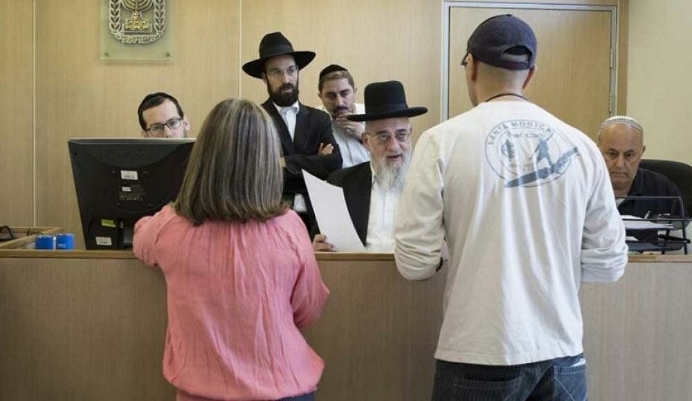 Израильский парламент поддержал законопроект о расширении полномочий раввинских судов