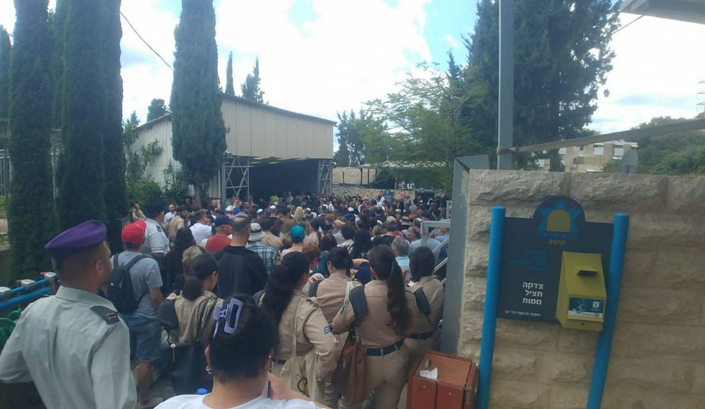 Тысячи израильтян проводили в последний путь бывшую узницу Освенцима Эстер Грейцер