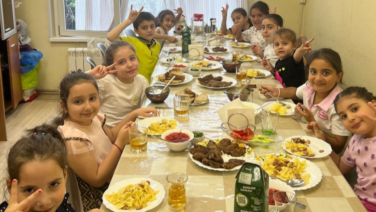 В культурном центре «Шалом» в Северном Измайлове завершился лагерь для горско-еврейских детей