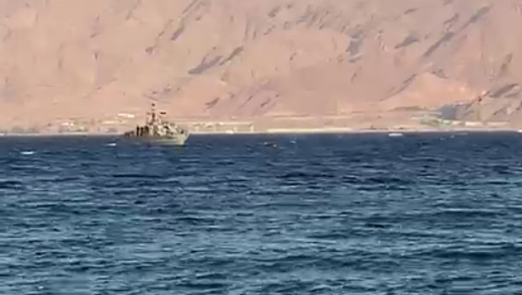 Корабль ВМС Израиля открыл огонь рядом с купающимися в Эйлате