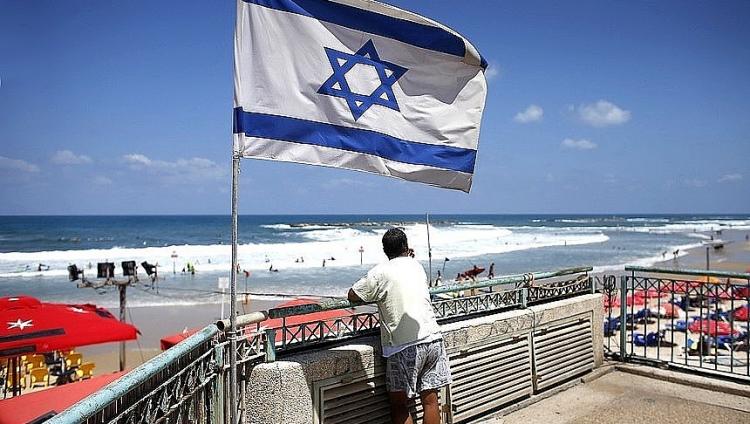 Израиль открывает границы для небольших групп иностранных туристов