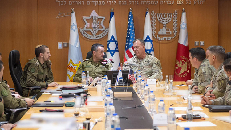 В Израиль прибыл Глава Центрального командования вооруженных сил США