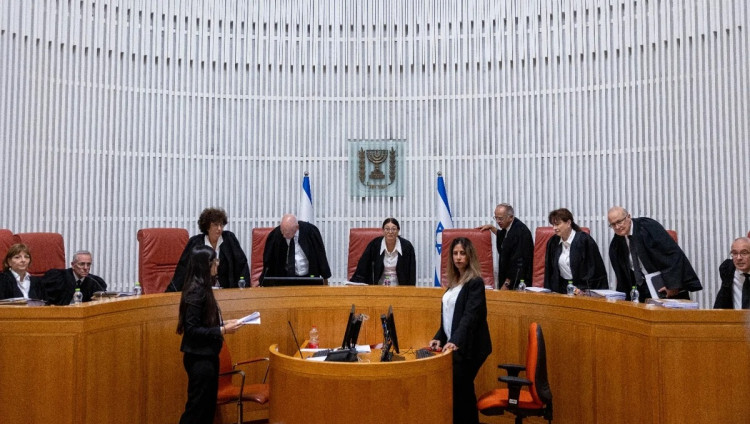 Верховный суд Израиля проведет слушания по «закону о призыве» расширенным составом и в прямом эфире