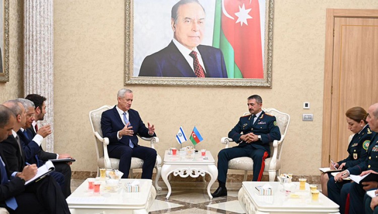 Министр обороны Израиля посетил с официальным визитом Азербайджан