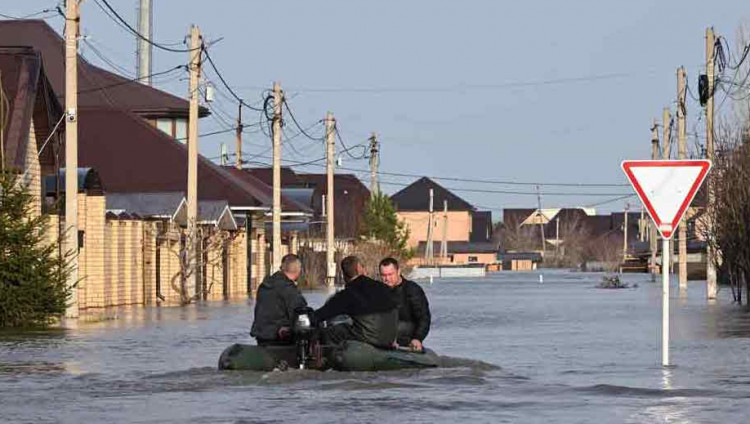 ФЕОР оказала материальную помощь пострадавшим от наводнения семьям из Оренбургской области