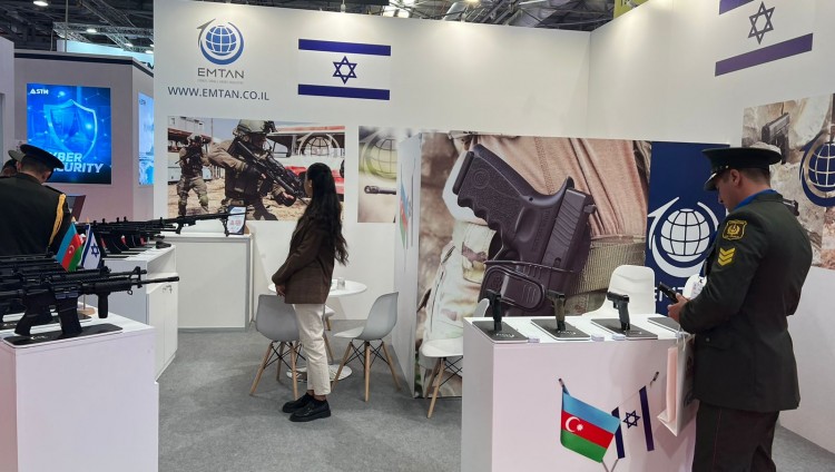Новинки израильских вооружений представили в Баку