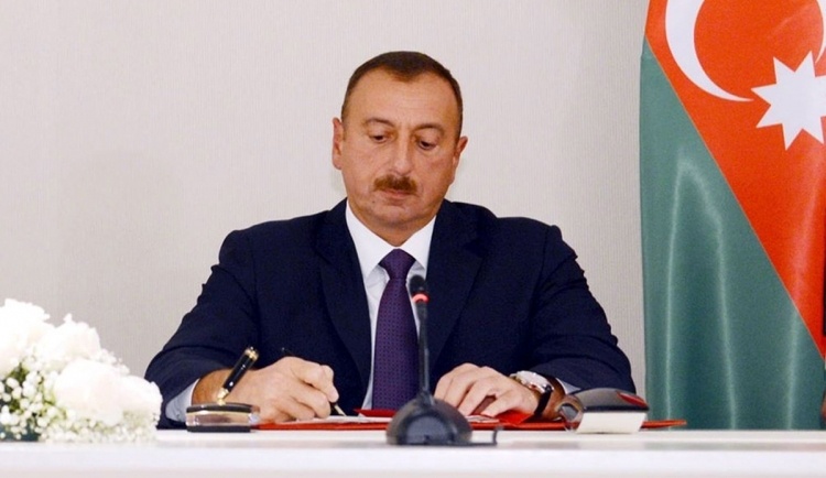 Ильхам Алиев поздравил еврейскую общину Азербайджана с Рош а-Шана