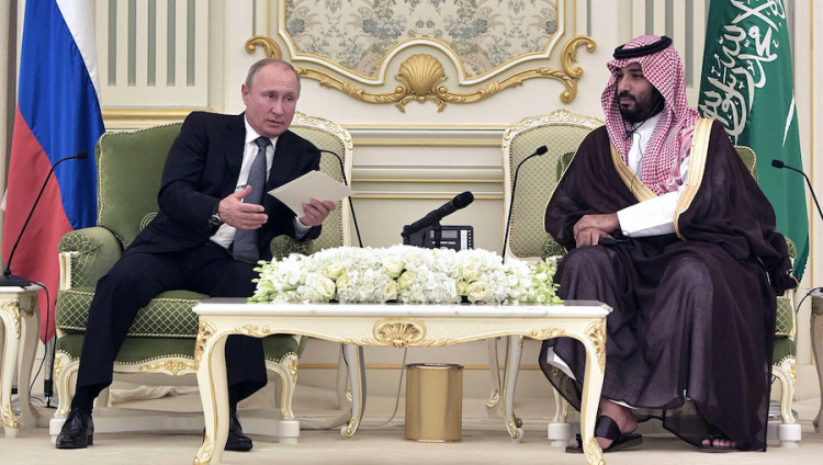 Президент РФ и наследный принц Саудовской Аравии обсудили палестино-израильский конфликт