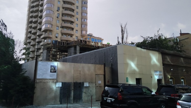 Строительство нового здания еврейской школы продолжается в Баку