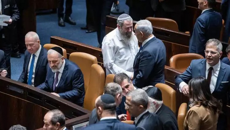 Ультраправый израильский политик осудил Нетаньяху и покинул правительство