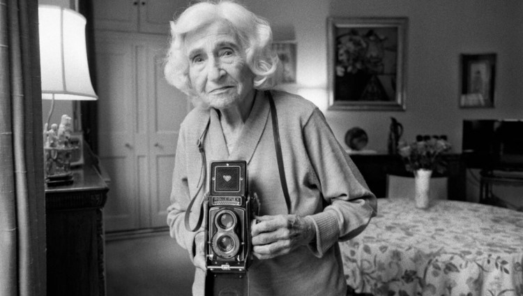 Известный фотограф Дороти Бом скончалась в возрасте 98 лет