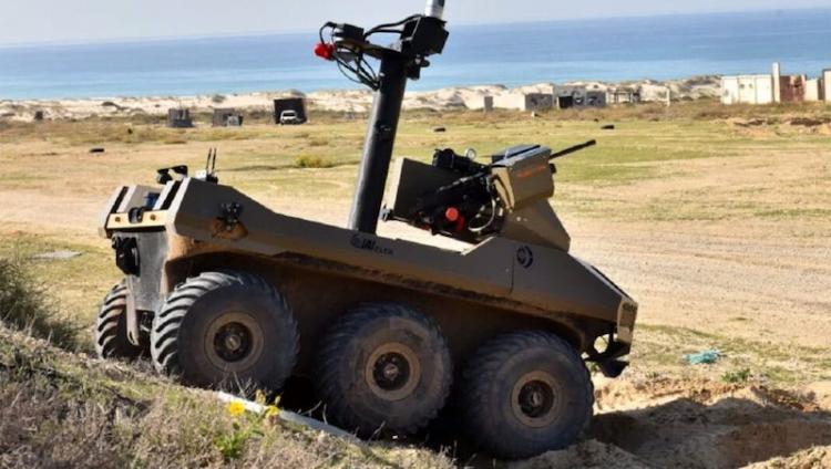 Солдат ЦАХАЛа на границе с Газой заменят боевые роботы