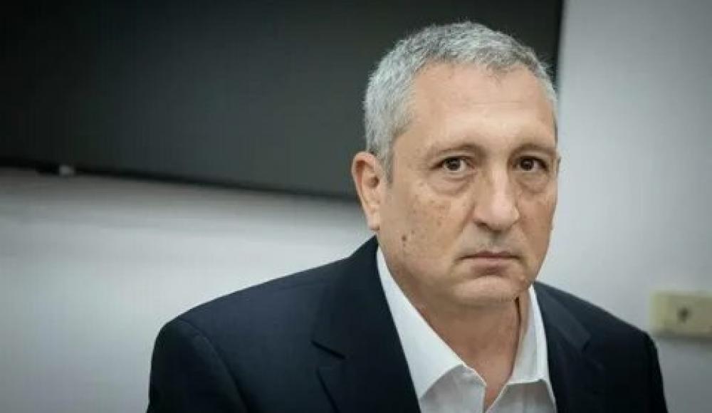 Главный свидетель в судебном процессе против Нетаньяху заплакал в суде