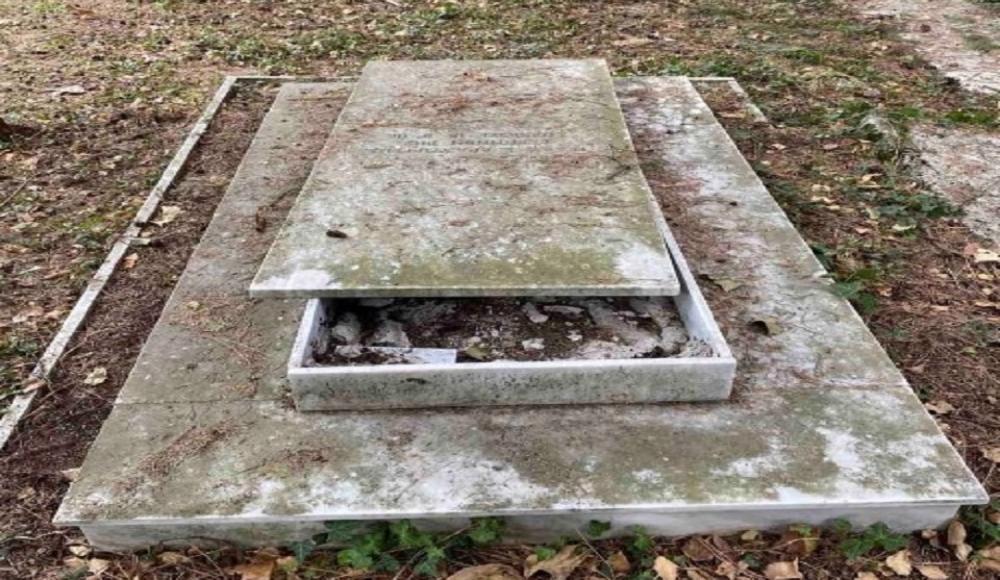 В греческом городе Янина второй раз за месяц осквернили еврейское кладбище
