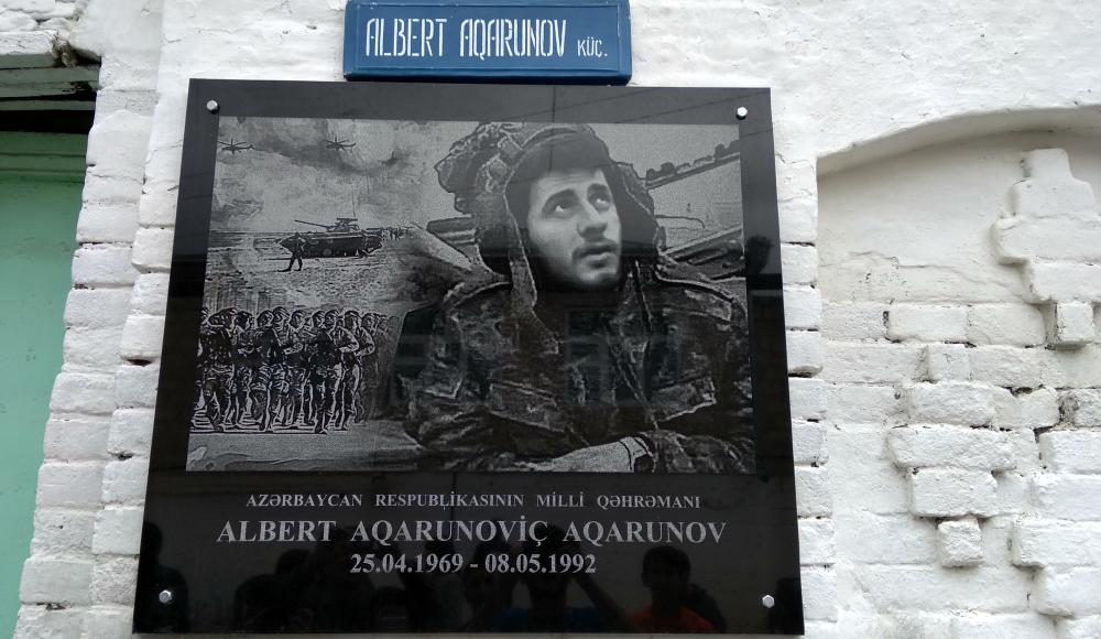 52 года со дня рождения национального героя Альберта Агарунова отмечает Азербайджан