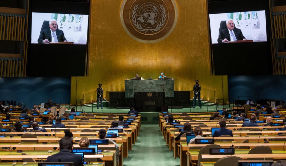 Переводчик представил Махмуда Аббаса Генассамблее ООН как «президента Израиля»