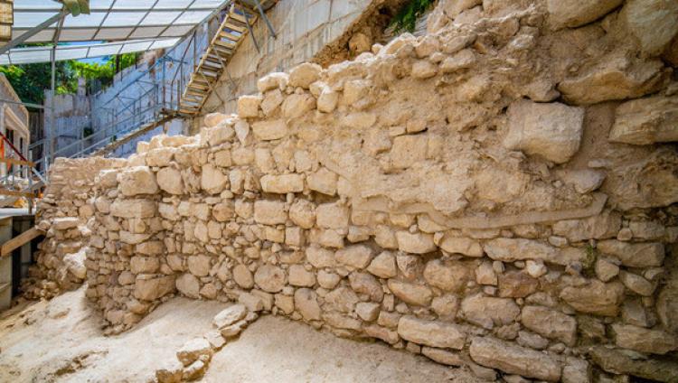 Обнаружен участок крепостной стены Иерусалима времен Первого Храма