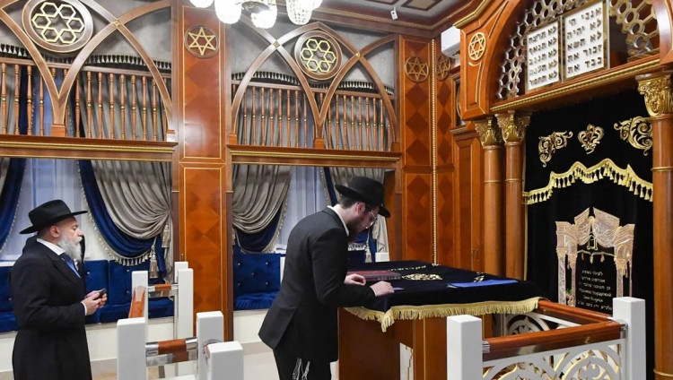 В память о погибших в «Крокус сити холле» в синагогах ФЕОР зажгли поминальные свечи