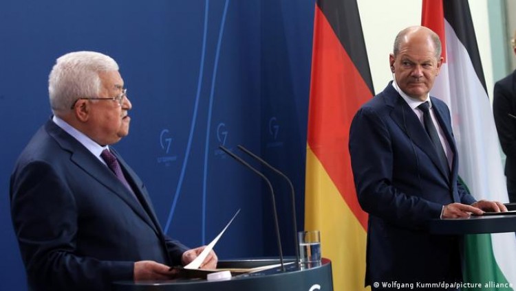 Полиция Берлина проверяет слова Аббаса о Холокосте на предмет разжигания ненависти