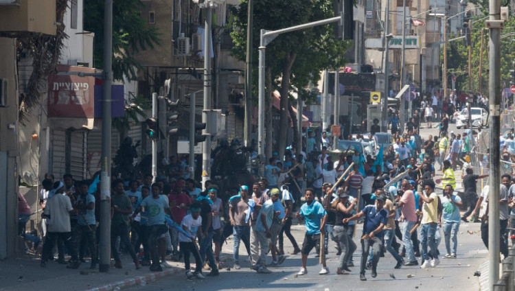 Проблема нелегальных мигрантов взорвалась беспорядками в Тель-Авиве