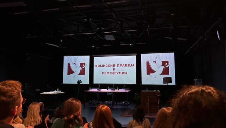 Театр «Шалом» покажет спектакль «Красная Книга» в рамках «Недели памяти жертв Холокоста»