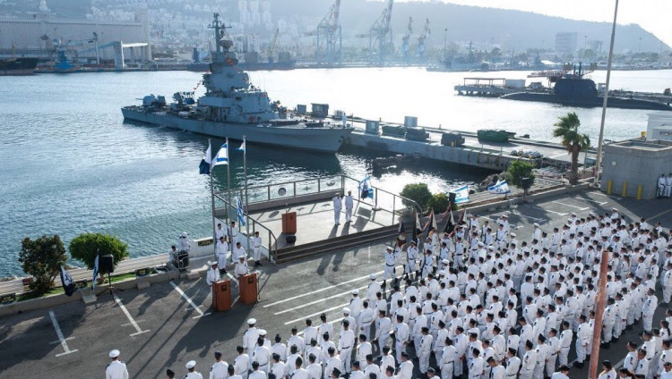 Израиль отменил парады ВМС и ВВС в День независимости