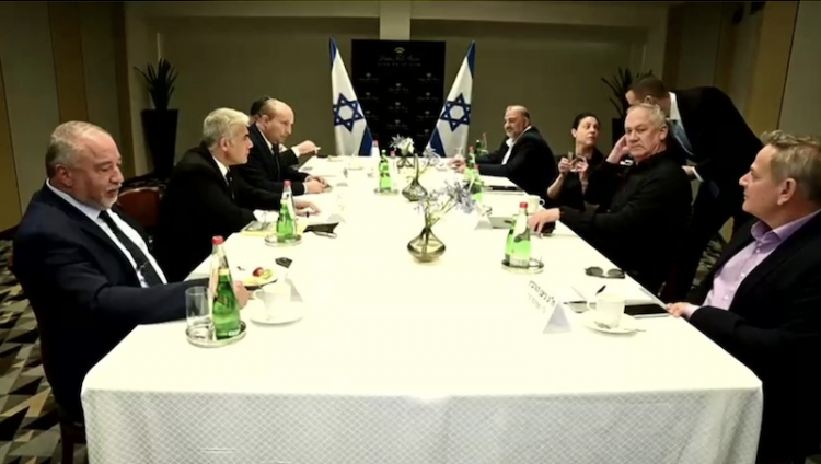 В Израиле упразднены сразу пять министерств