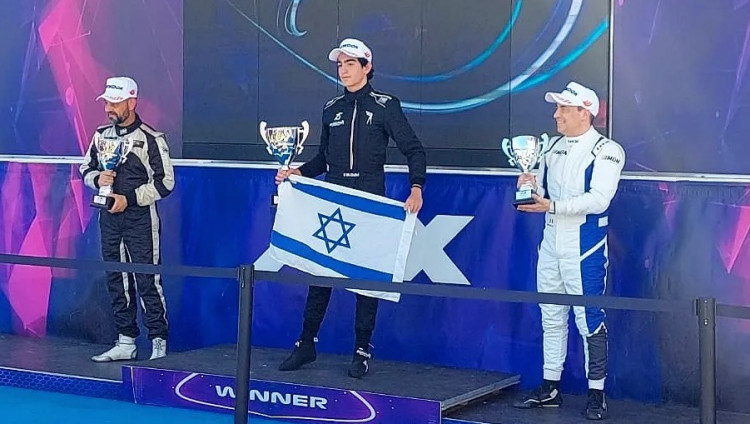 Израильский пилот Мей Шиби впервые выиграл гонку «Формулы 3»