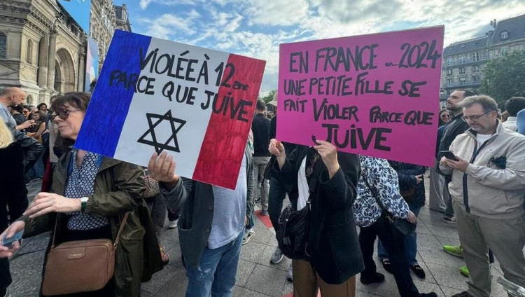 Сотни парижан вышли на демонстрацию против антисемитизма