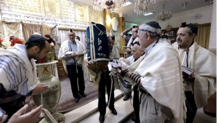 Лидер еврейской общины Тегерана: евреи Ирана свободно исповедуют иудаизм