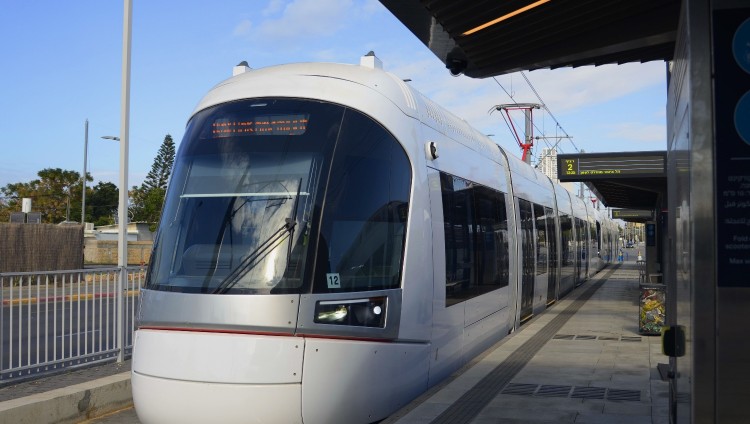 Запуск новой линии метротрамвая в центре Израиля может быть отложен